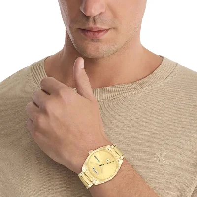 CALVIN KLEIN  25200447