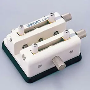 KASSEHOLDER FOR PNING AV SKRUBAKLOKK