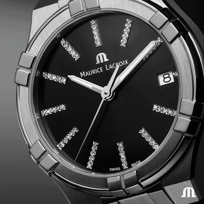 MAURICE LACROIX AIKON AI1106-SS000-350-2