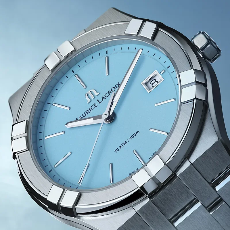 MAURICE LACROIX AIKON AI1108-SS002-431-1