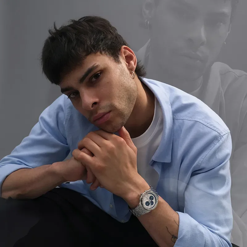 MAURICE LACROIX AIKON AI1118-SS002-230-1