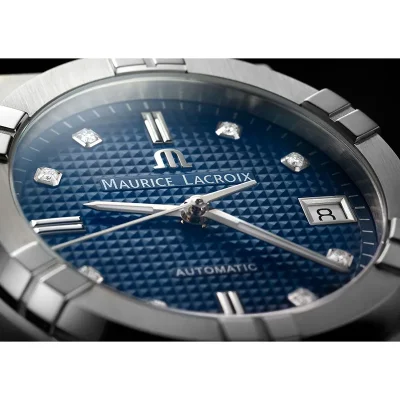 MAURICE LACROIX AIKON AI6006-SS002-450-1