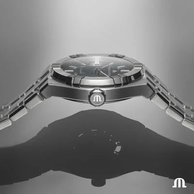 MAURICE LACROIX AI6008-SS002-030-1