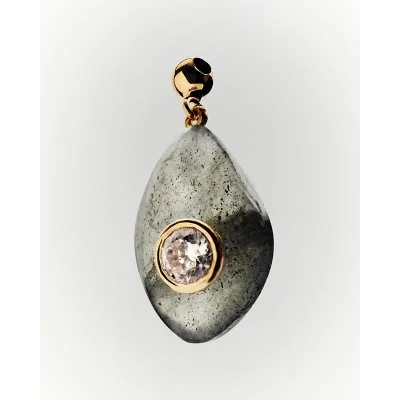 PDPAOLA PROTECTION LABRADORITE CHARM CH01-252-U