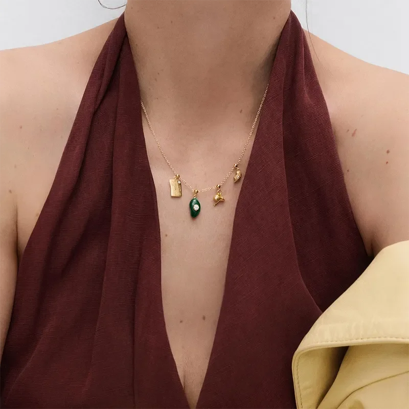 PDPAOLA NY POSTCARD CHARM CH01-285-U