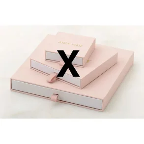 AH LARGE BOX WITH POUCH 170X170X250MM