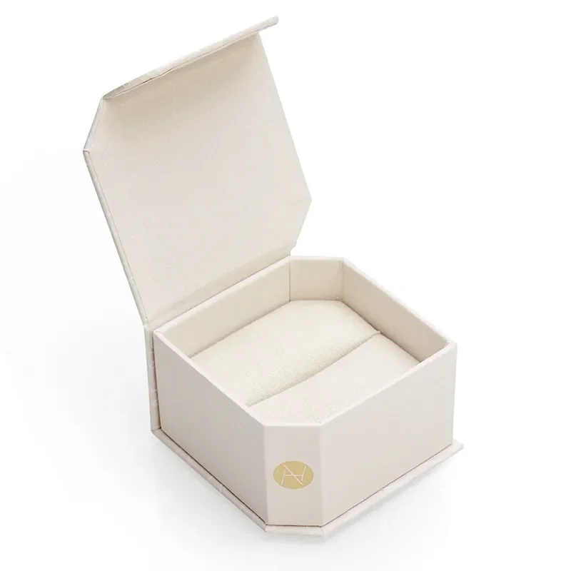 AH RING BOX 60X60X40MM