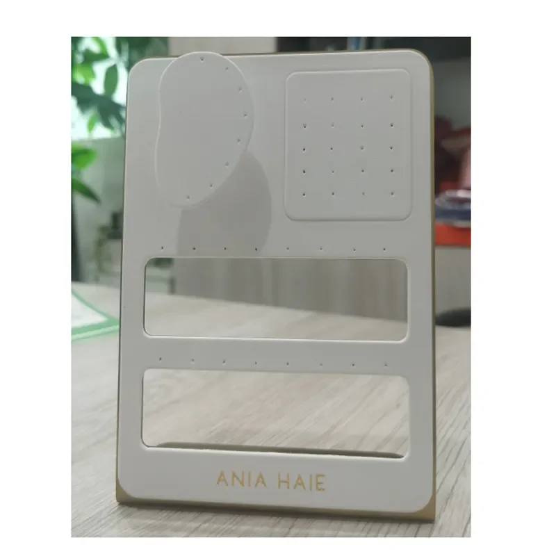 ANIA HAIE EAR EDIT DISPLAY