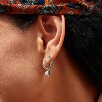 ANIA HAIE SILVER MODERN BEZEL-SET HOOP EARRINGS E072-02H