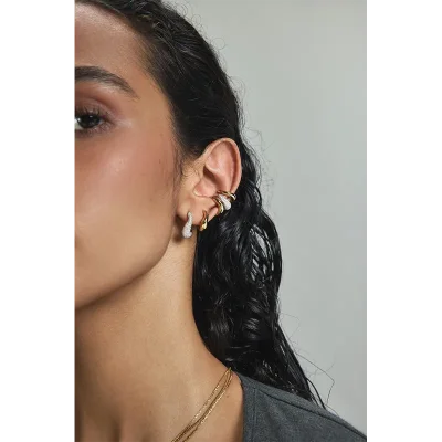 ANIA HAIE GOLD WAVE EAR CUFF E079-01G