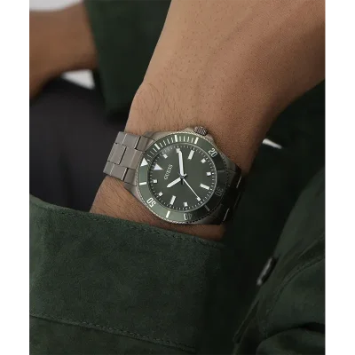 GUESS MENS SPORT  GW0968G3