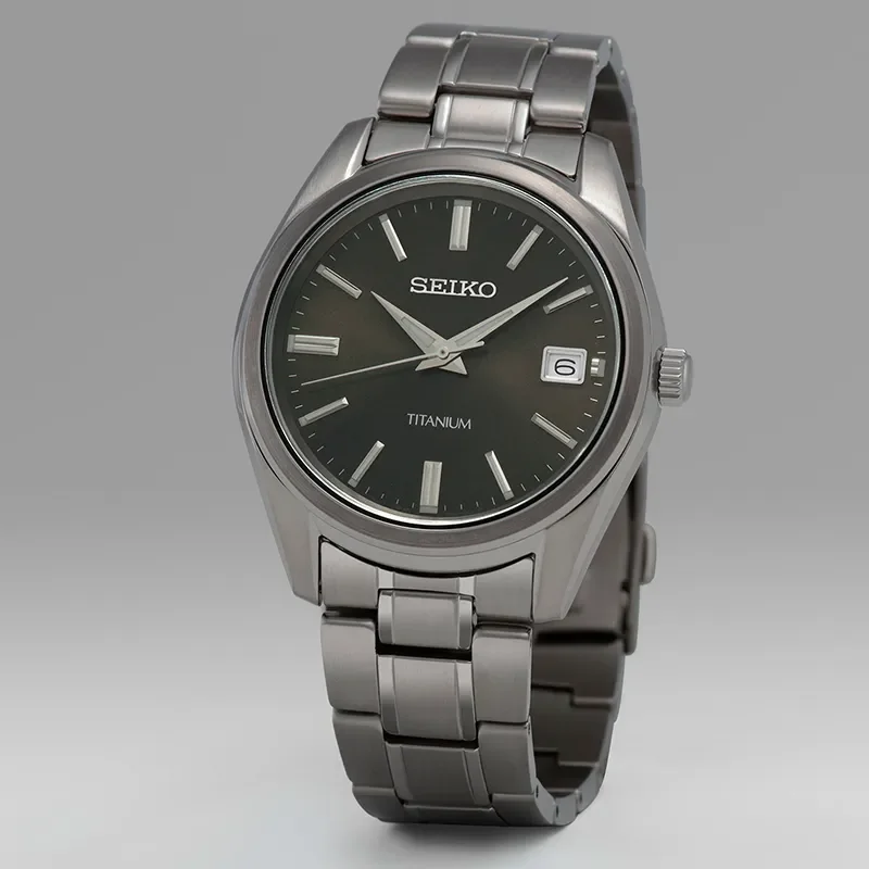 SEIKO MENS TITANIUM SUR375P1